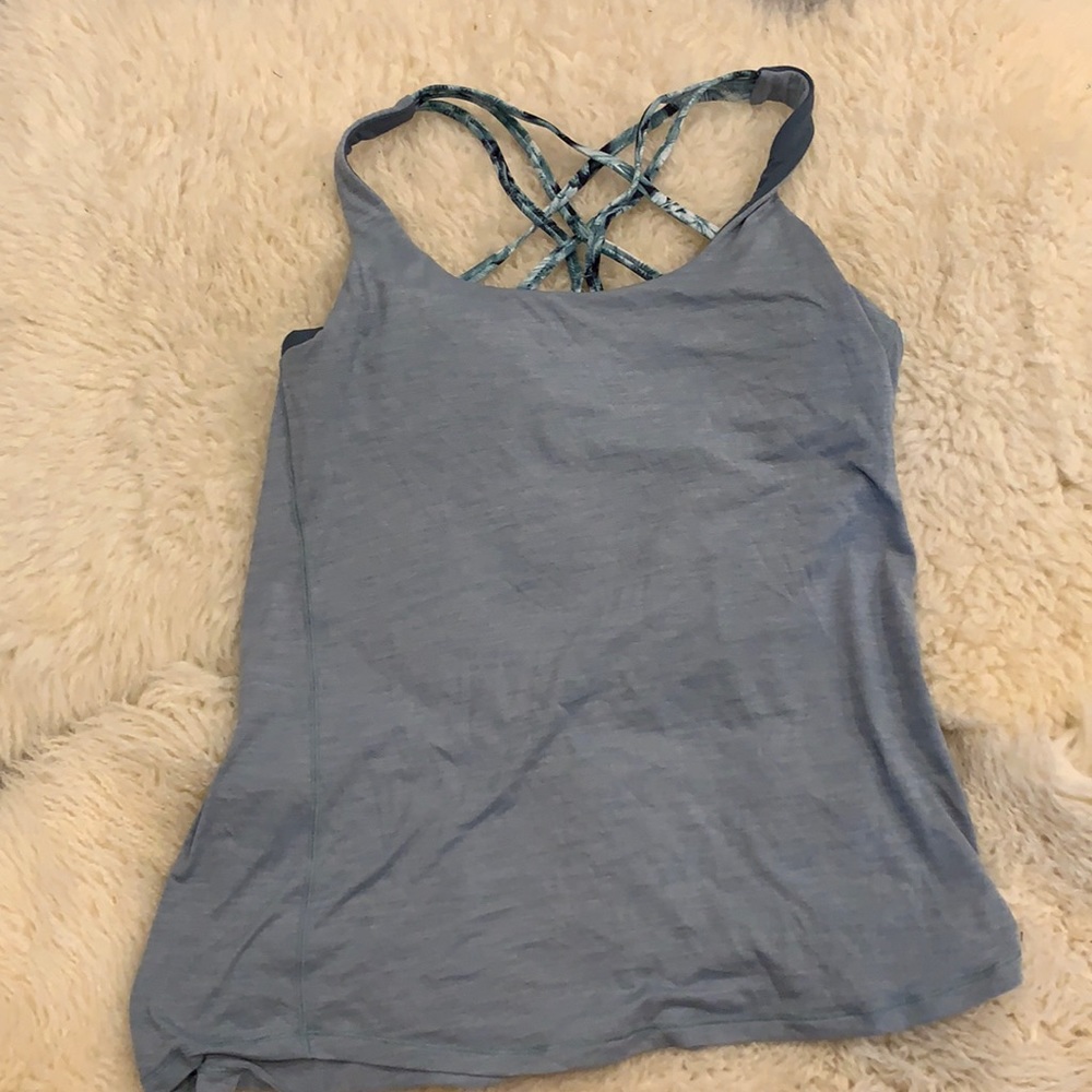 Lulu sports bra shirt